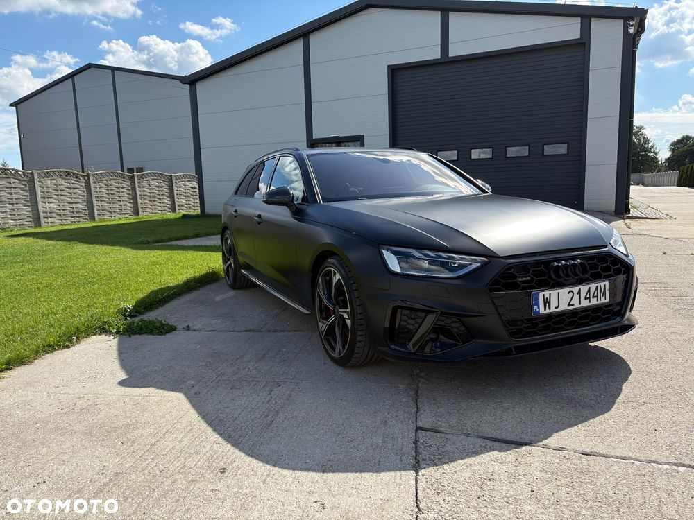 Audi A4 Avant 2023 photo 3
