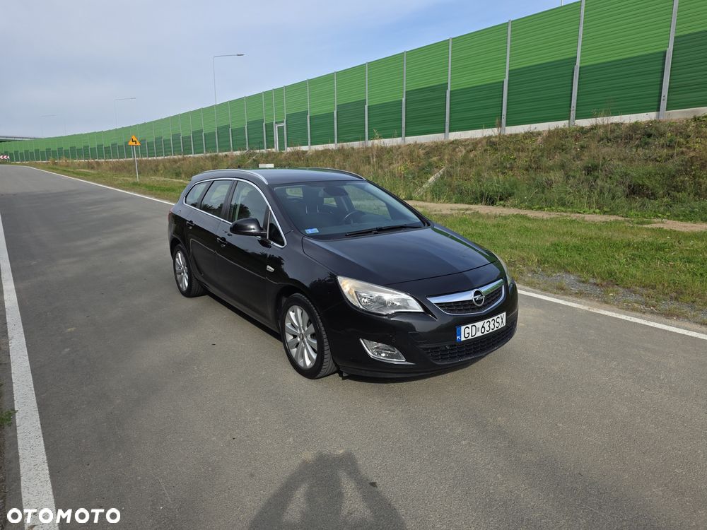 Opel Astra 1.4 Turbo Cosmo - 3