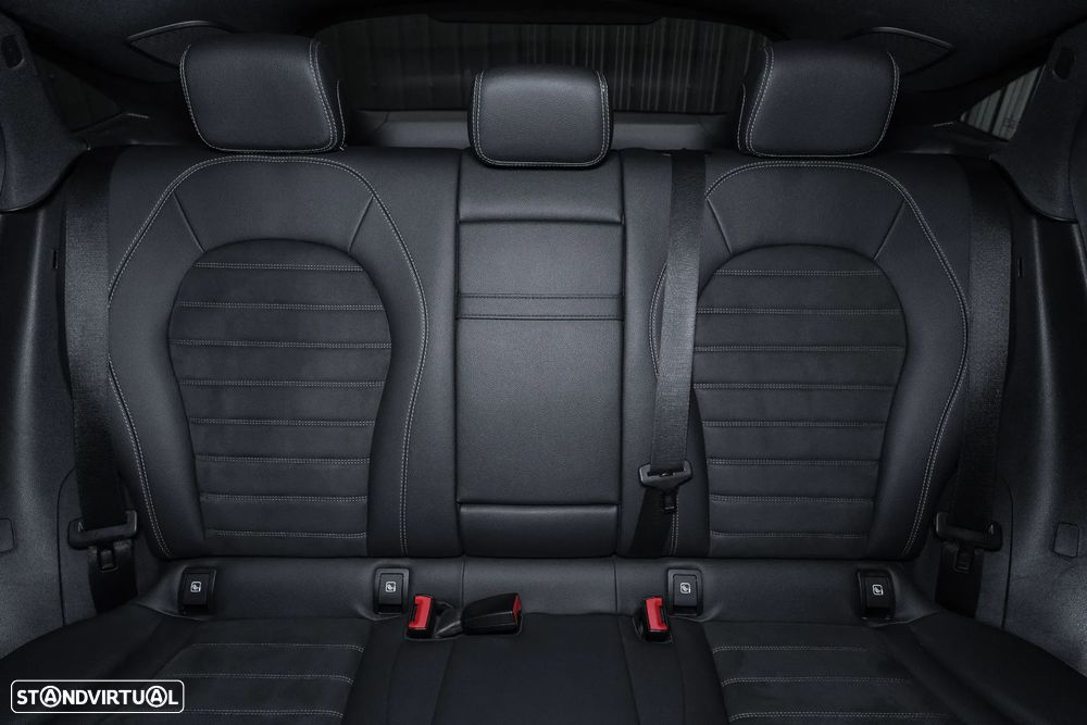 Mercedes-Benz GLC 300 e Coupé 4Matic - 27