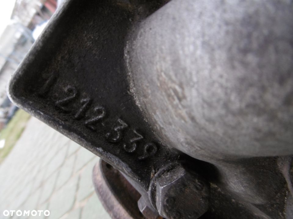 Most Dyfer BMW E34 2,0D 1212339 sedan - 3