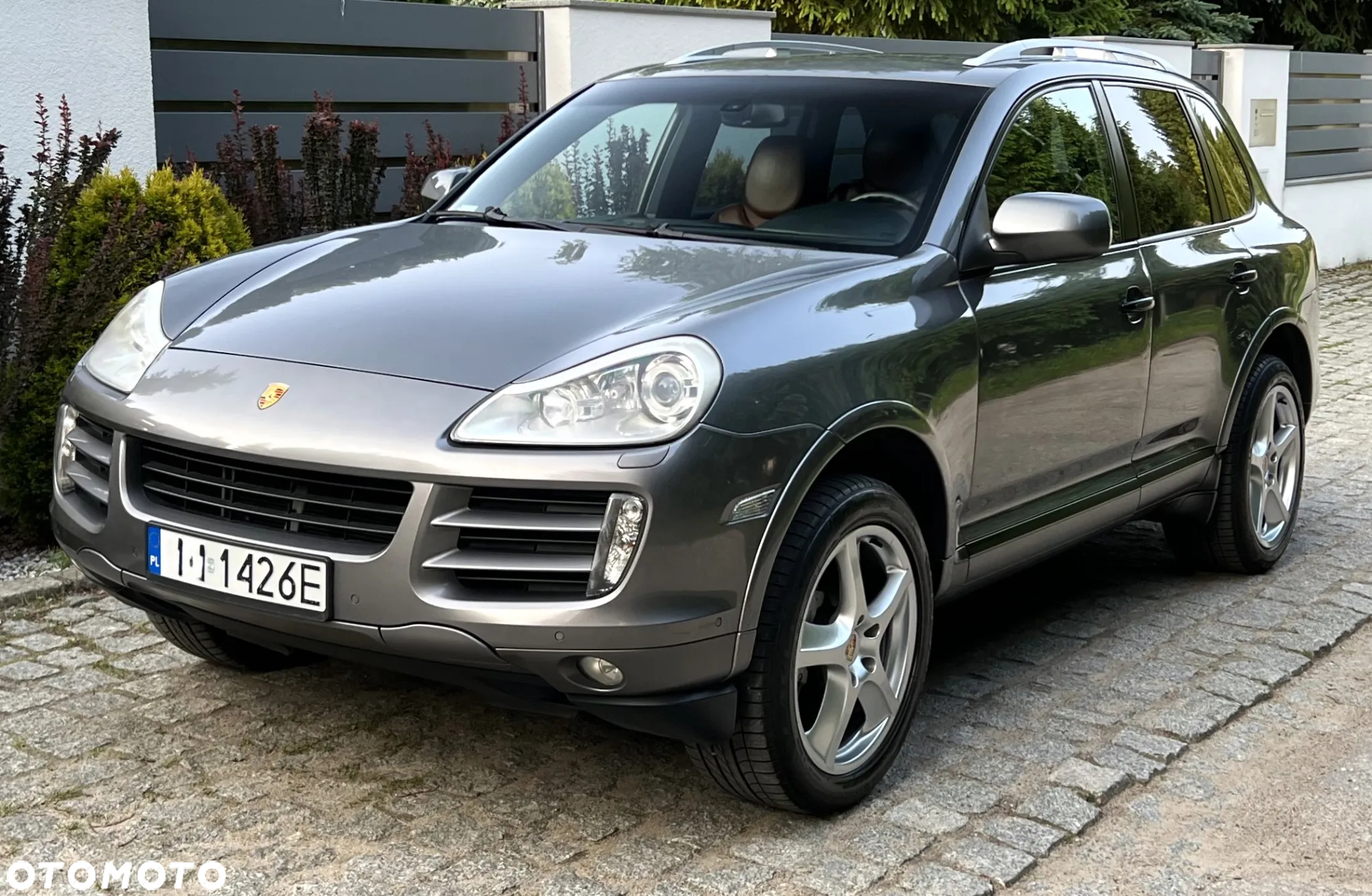 Porsche Cayenne - 33