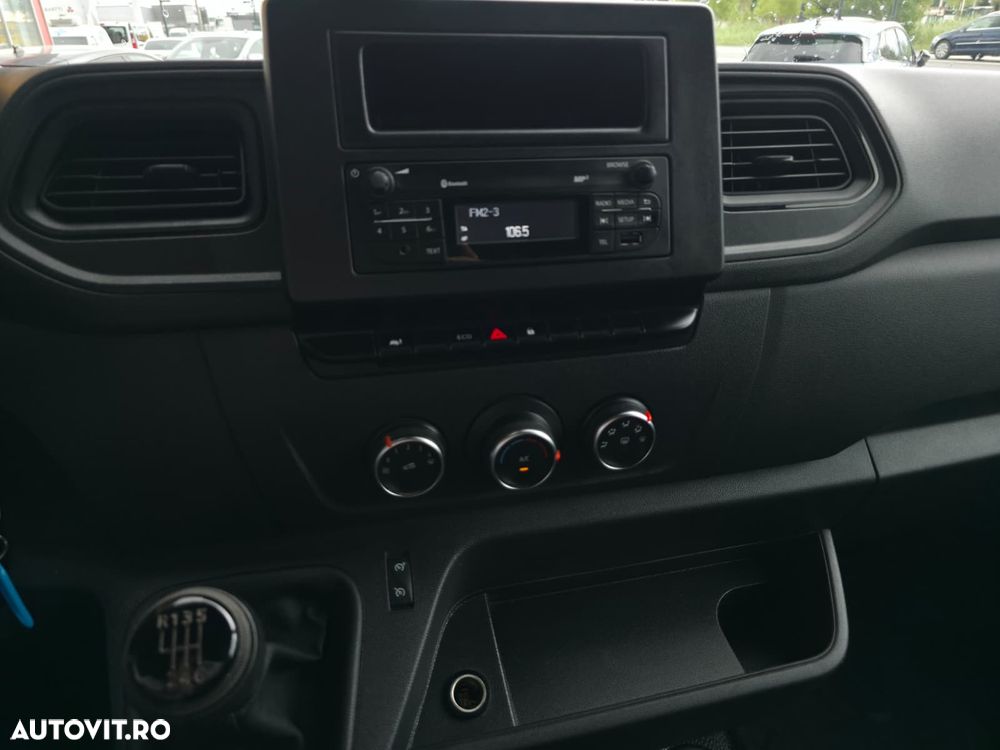 Renault Master - 11