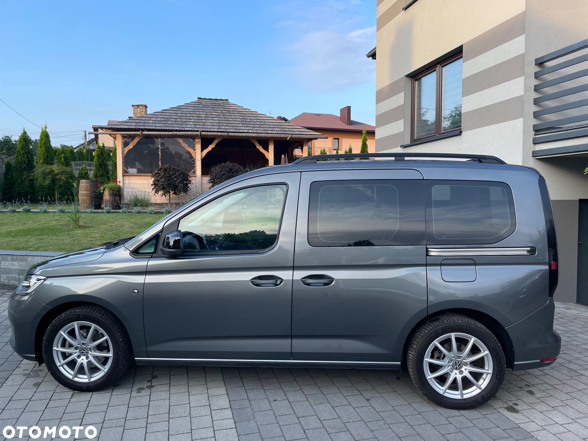 Volkswagen Caddy 1.5 TSI Life DSG - 2