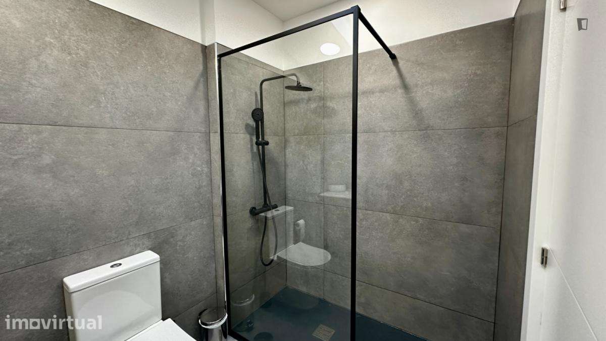 Quarto - localizado em Viana do castelo - Grande imagem: 5/30
