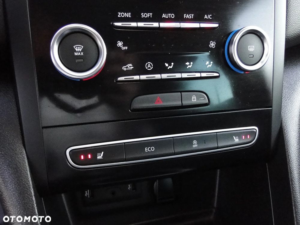 Renault Megane 1.2 Energy TCe Limited 2018 - 19