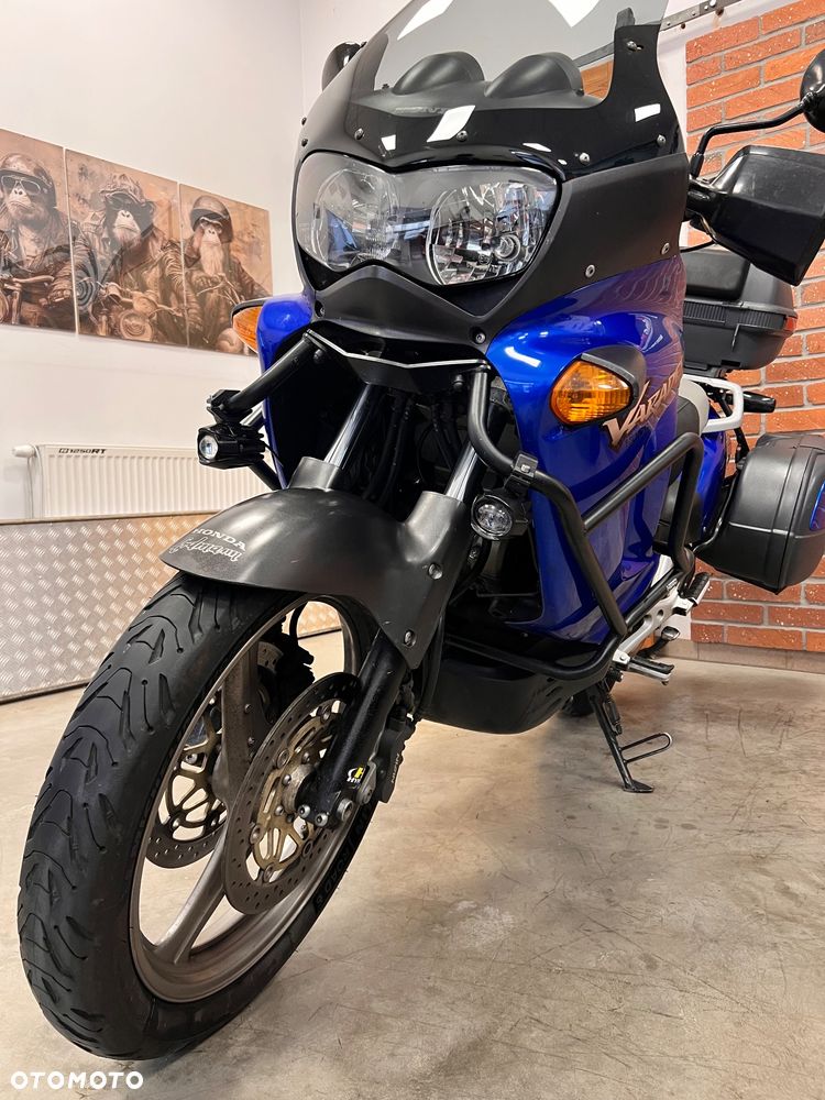 Honda XL - 16