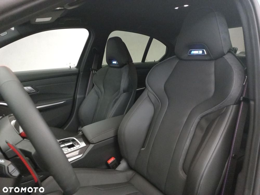 BMW M3 Competition xDrive sport - 13
