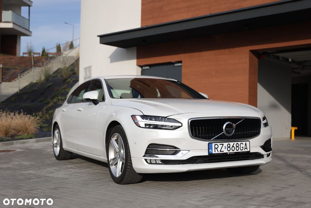 Volvo S90 T5 Geartronic Momentum Pro - 3