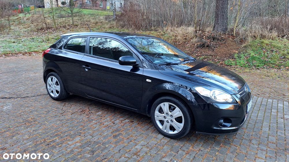 Kia ProCeed 1.4 CVVT Dream-Team Edition - 5