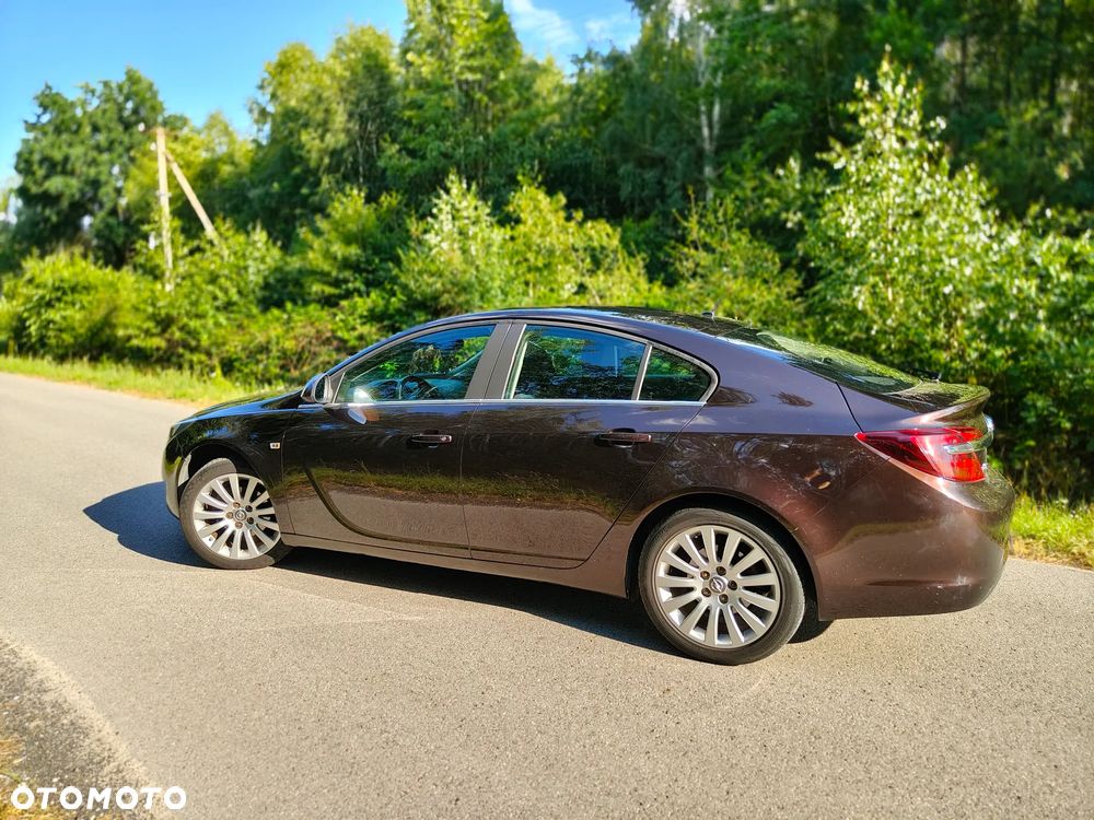 Opel Insignia 1.8 - 6