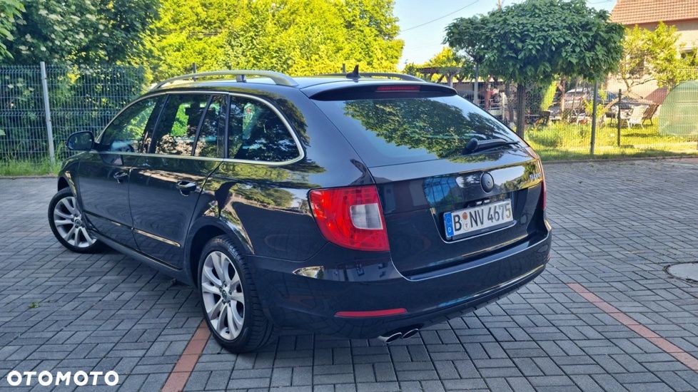 Skoda Superb 2.0 TDI Green tec DSG Exclusive - 6