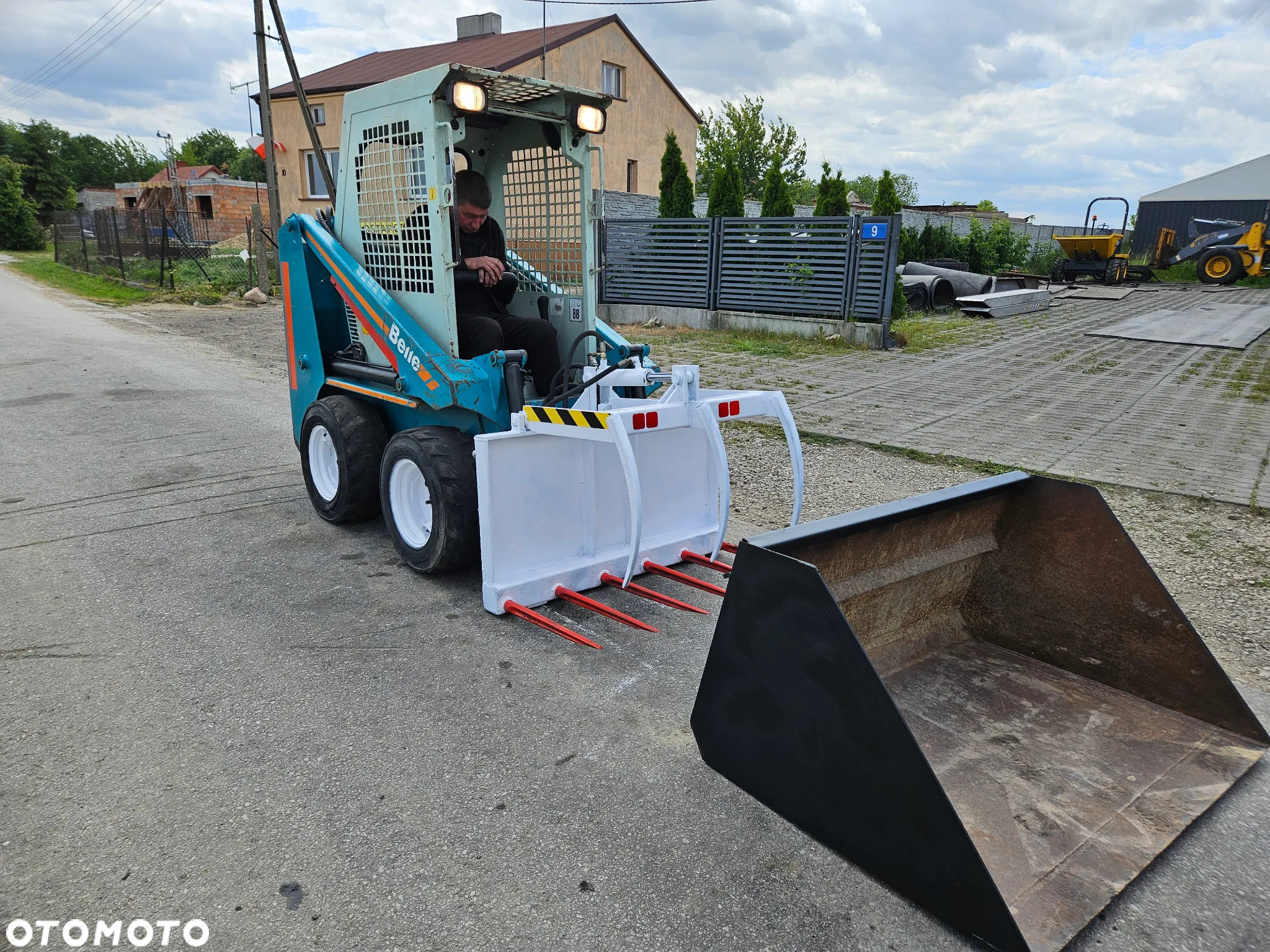 Bobcat Belle 741 - 5