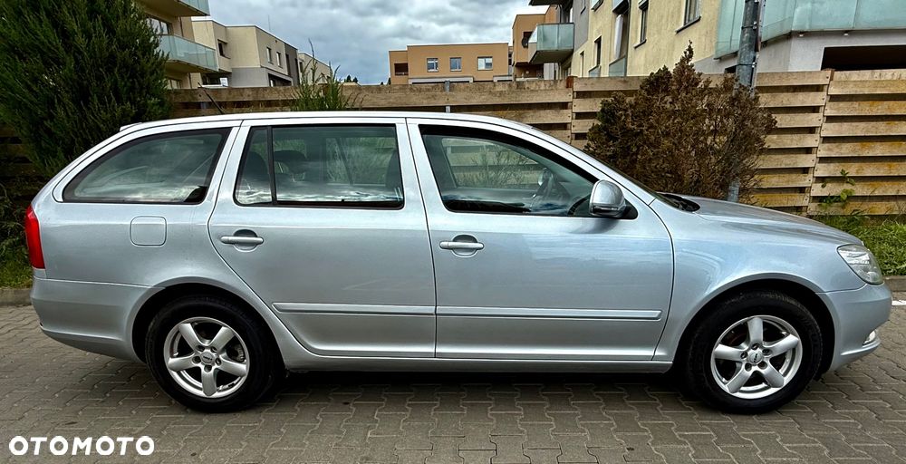 Skoda Octavia 1.6 TDI Ambition - 10