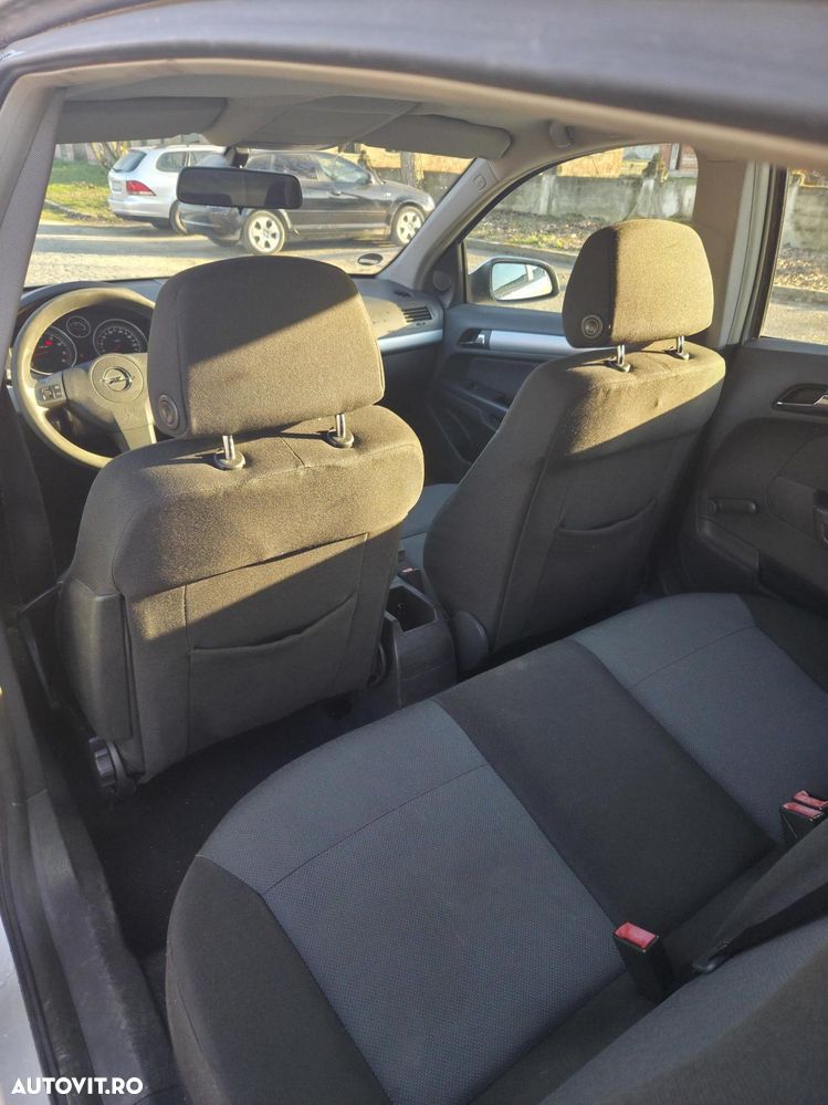 Opel Astra - 5