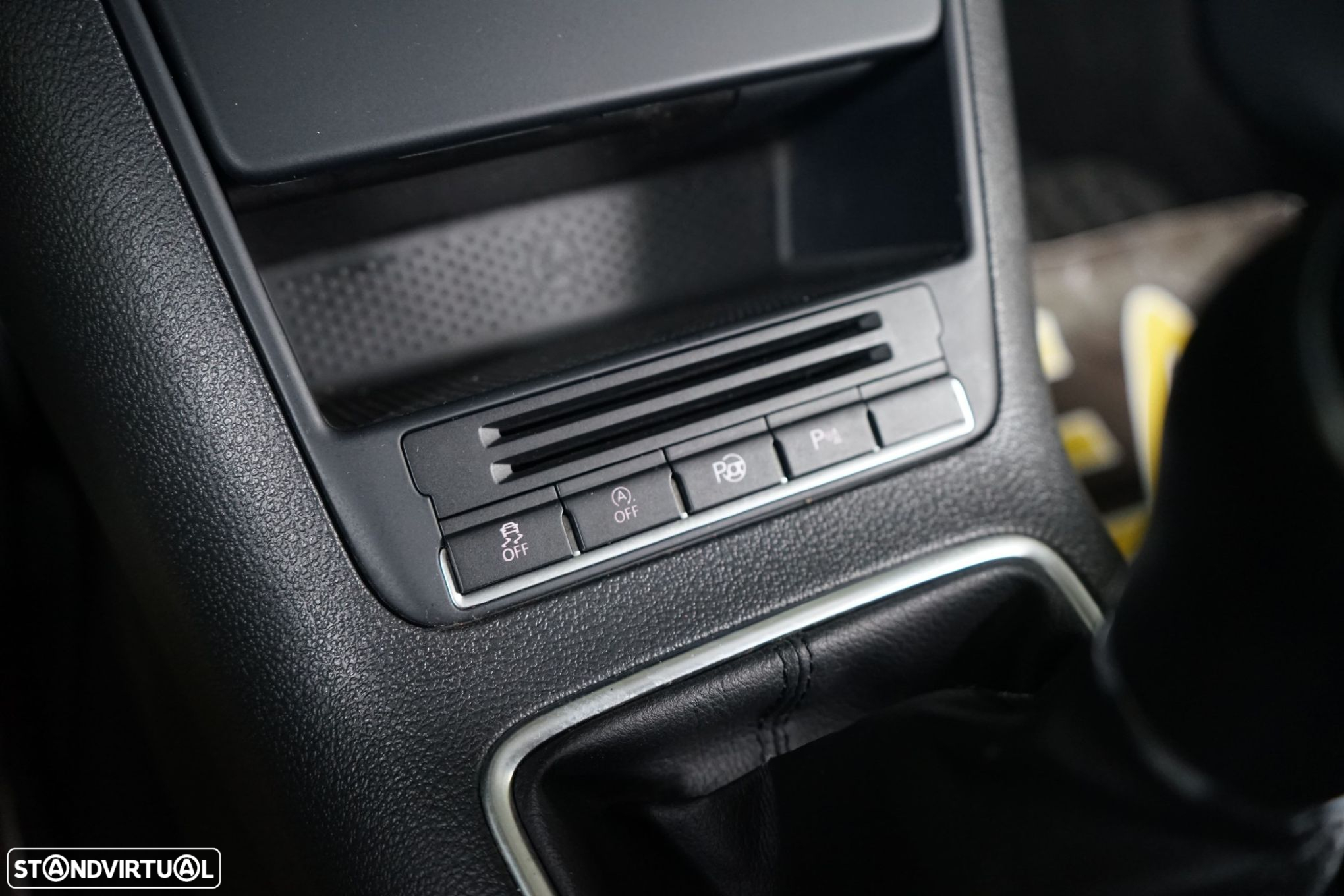 VW Tiguan 2.0 TDi Cup BlueMotion - 30