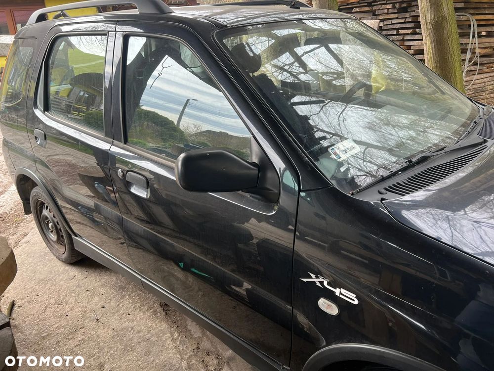 Suzuki Ignis - 1