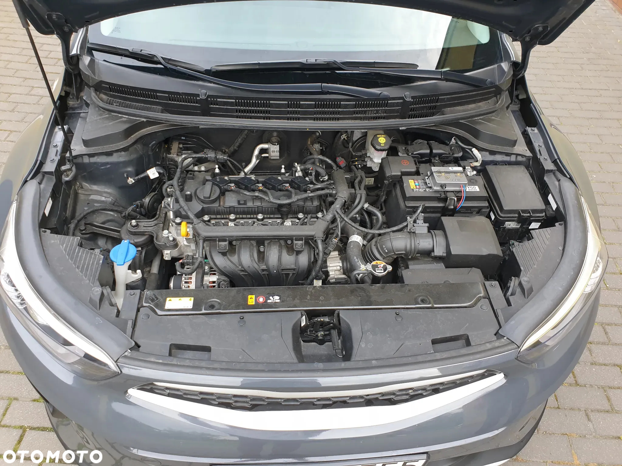 Kia Stonic 1.2 L - 7