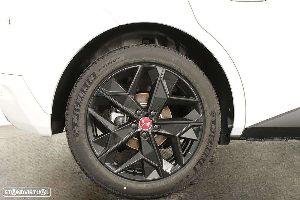 DS DS4 1.2 PureTech Performance Line EAT8 - 5