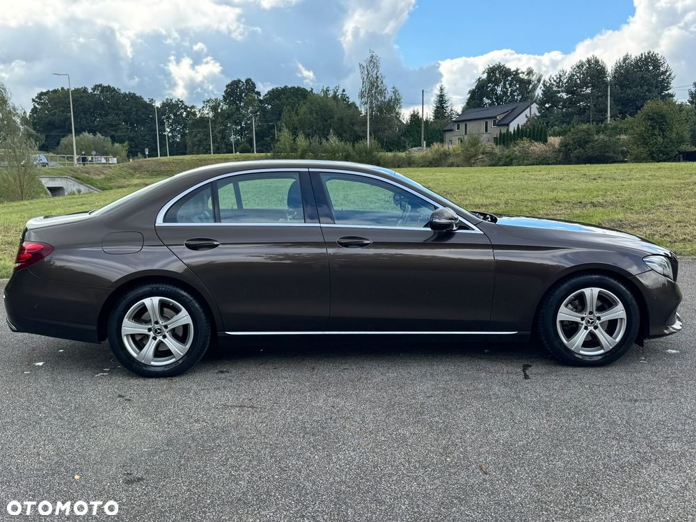 Mercedes-Benz Klasa E 220 d 9G-TRONIC - 9