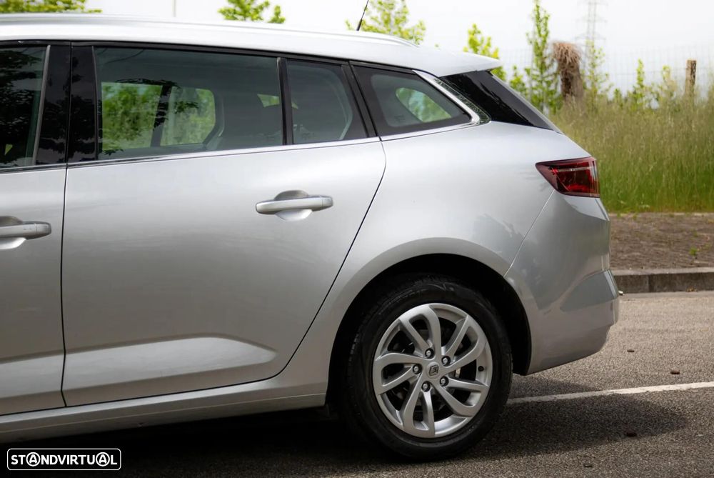 Renault Mégane Sport Tourer BLUE dCi 115 EDC BUSINESS EDITION - 41