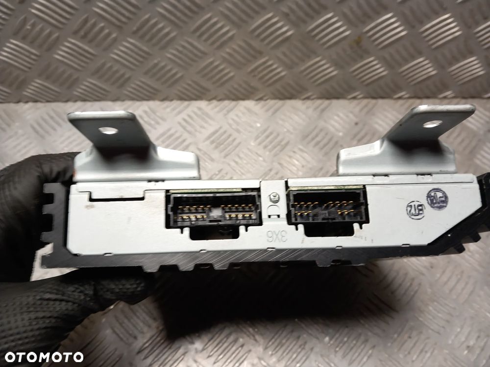 MITSUBISHI OUTLANDER PEUGEOT 4007 WZMACNIACZ AUDI RADIO 8701A350 - 2