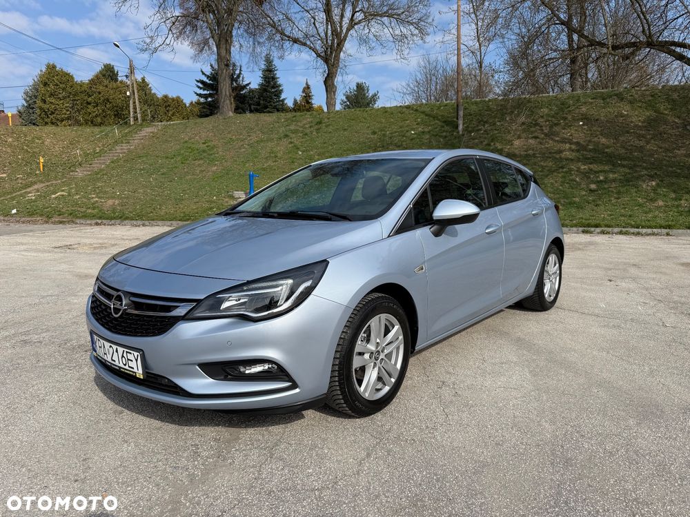 Opel Astra 1.4 T GPF Dynamic - 11