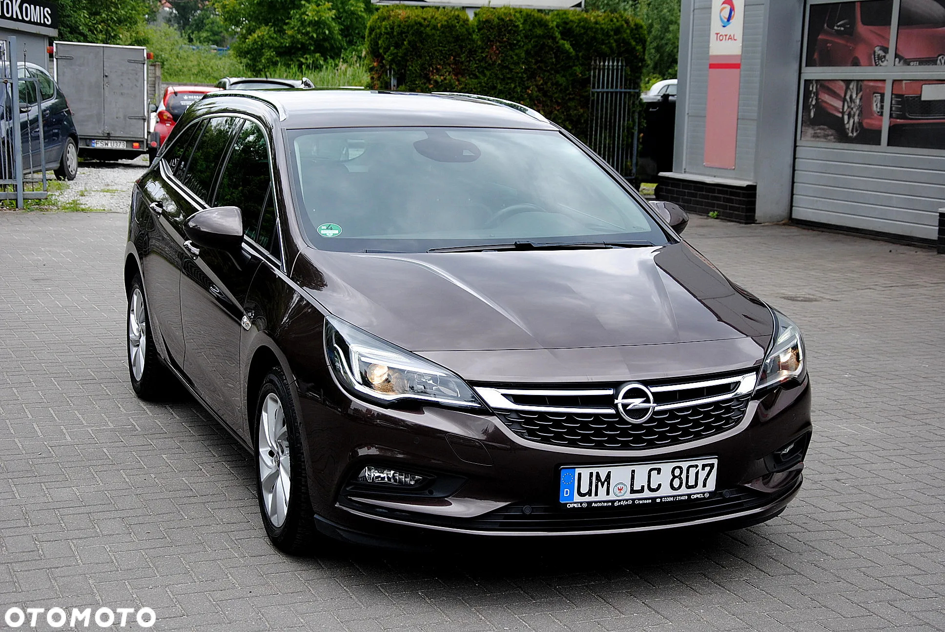 Opel Astra 1.4 Turbo Sports Tourer Business - 3