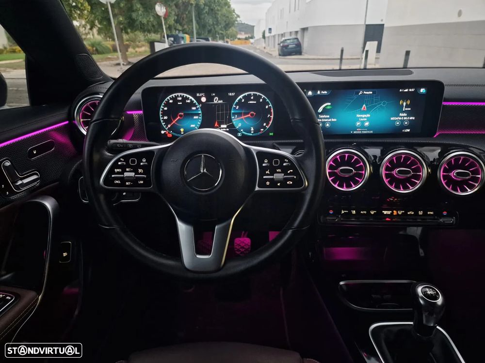 Mercedes-Benz CLA 180 Shooting Brake Edition 2020 - 14