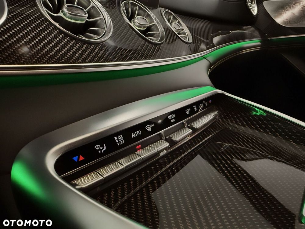 Mercedes-Benz AMG GT - 31