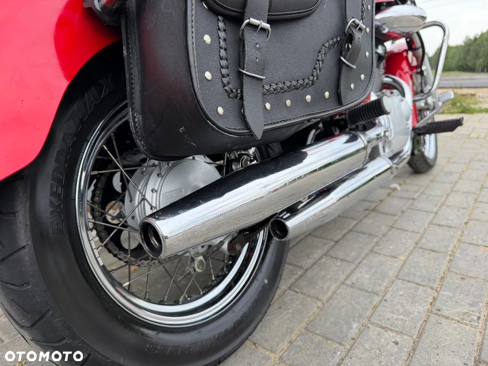 Suzuki Intruder - 21