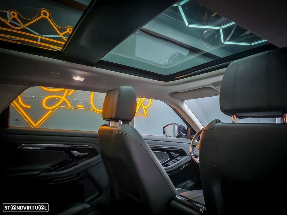 Land Rover Range Rover Evoque P300e R-Dynamic SE - 24
