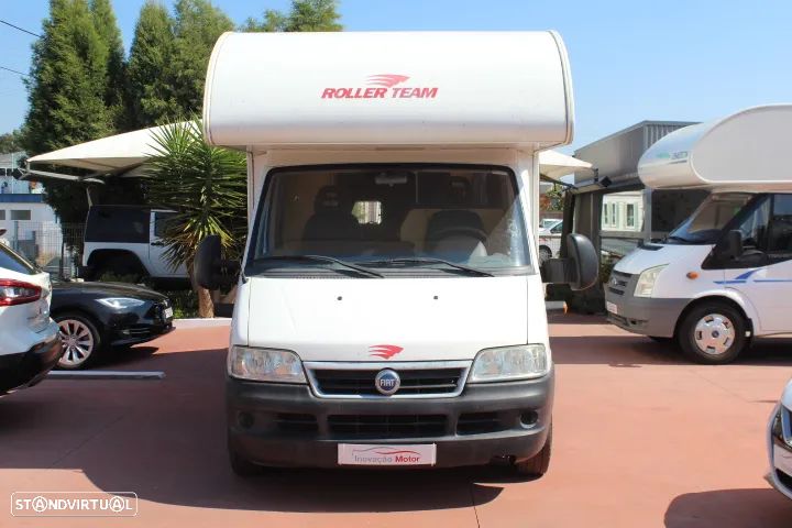 Trigano Auto-Roller Garage P Roller Team - 2
