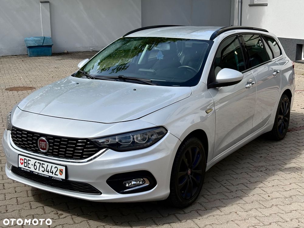 Fiat Tipo 1.4 T-Jet Mirror - 1