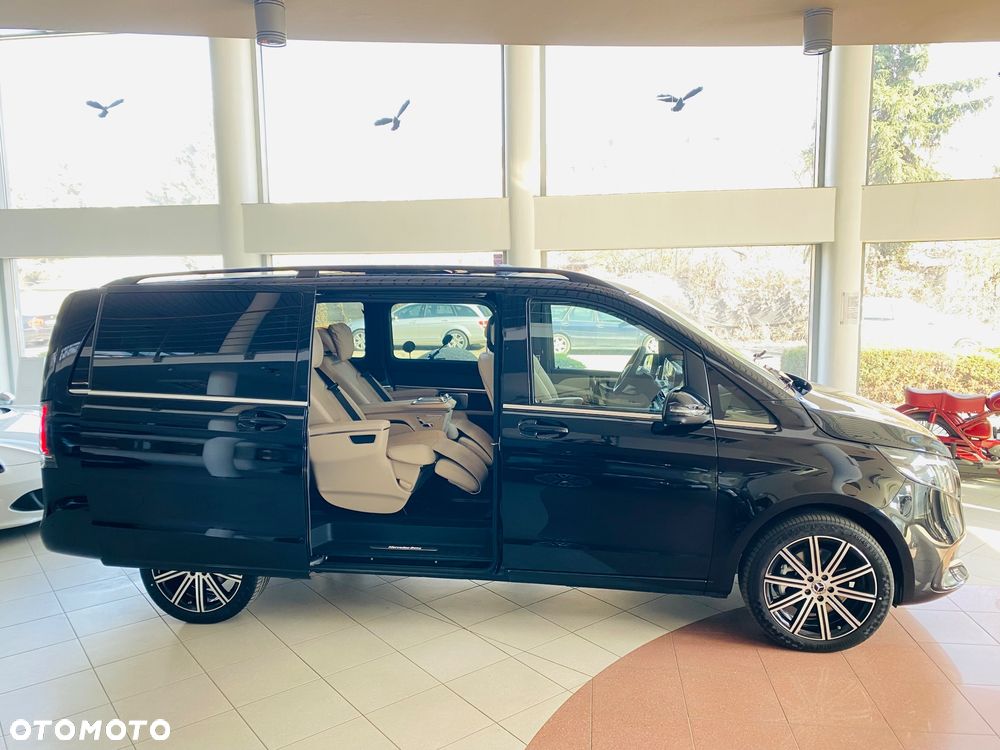 Mercedes-Benz Klasa V - 20