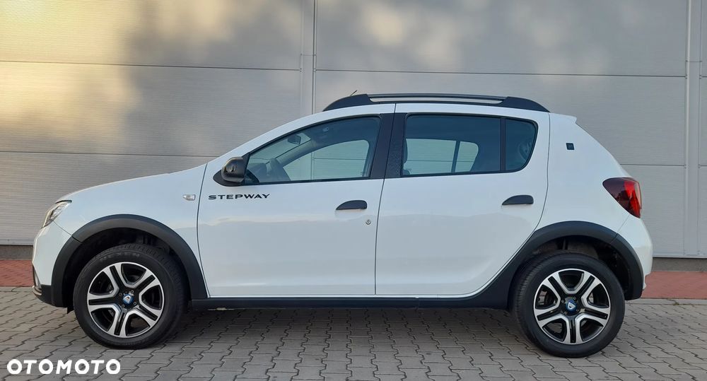Dacia Sandero Stepway 1.0 TCe SL Celebration S&S - 4