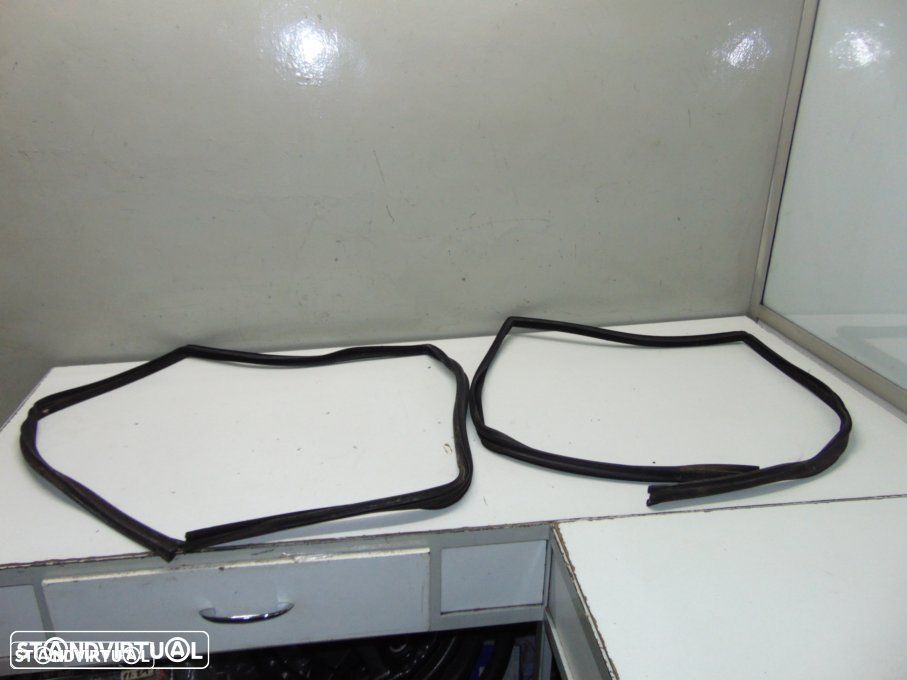 BMW E30 - borrachas - 1