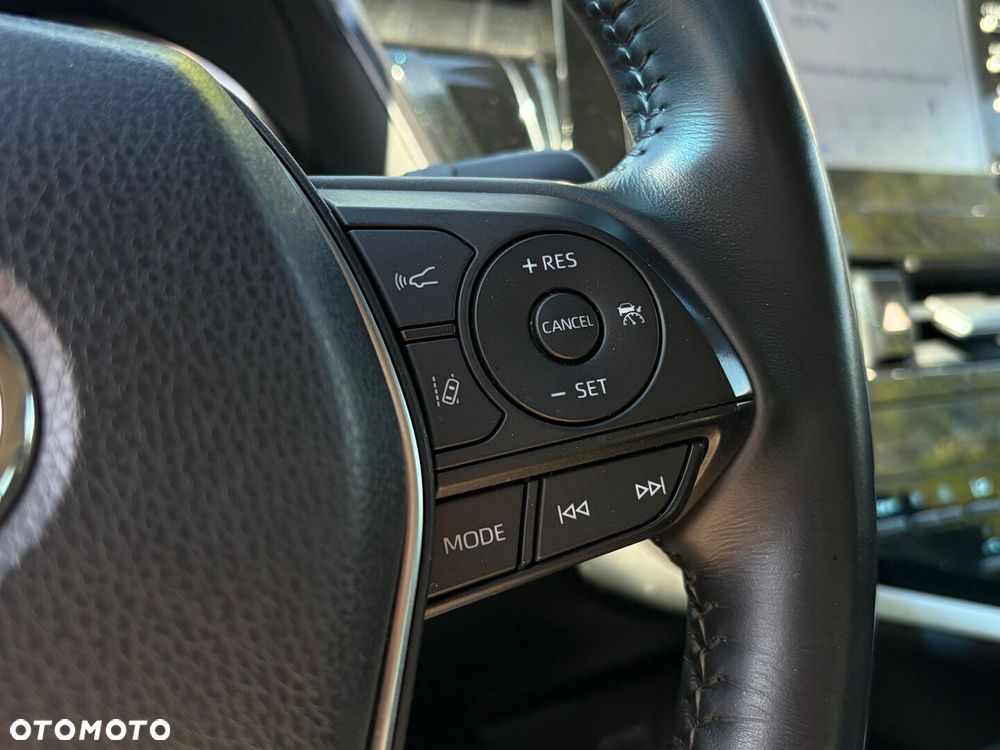 Toyota Camry 2.5 Hybrid Comfort CVT - 36