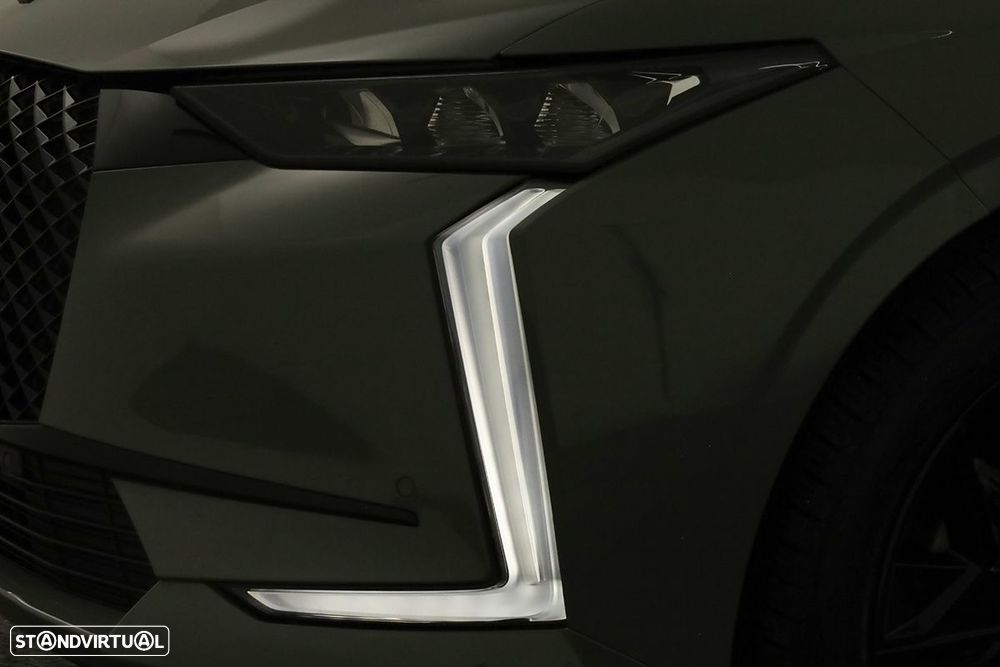 DS DS4 4 1.2 PureTech Performance Line EAT8 - 6