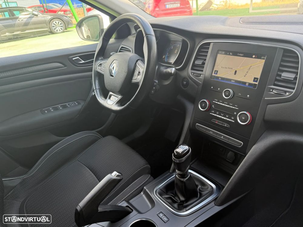 Renault Mégane Sport Tourer 1.5 dCi Intens - 24