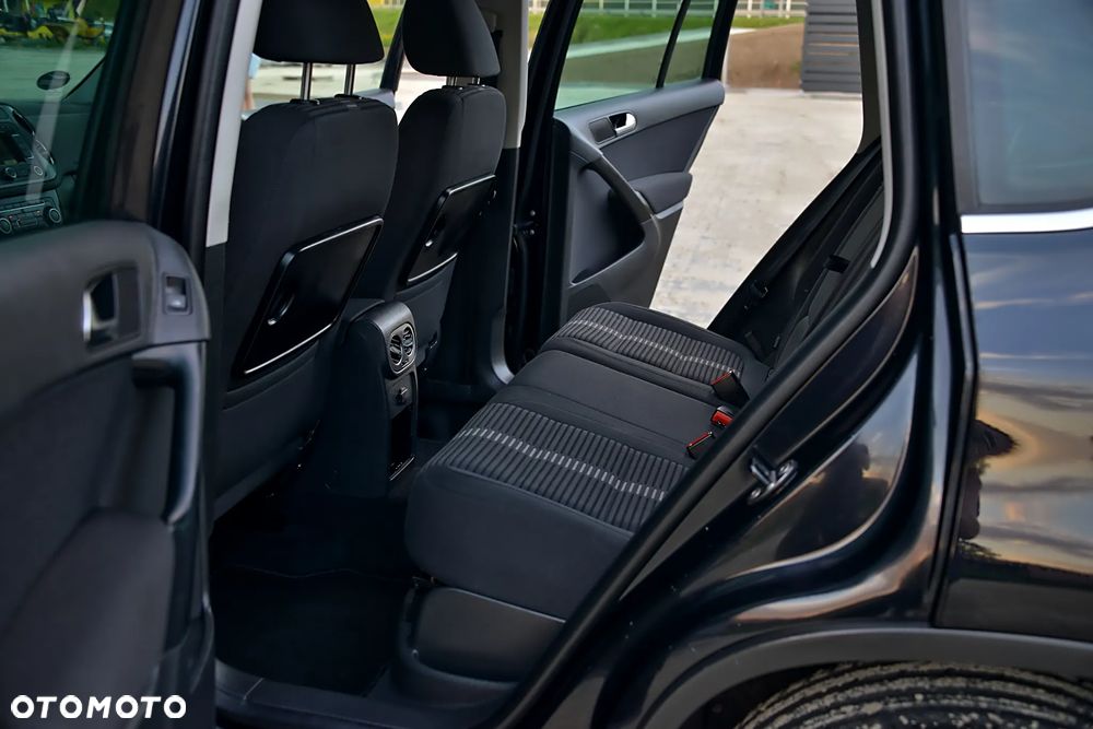Volkswagen Tiguan - 25