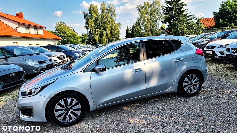 Kia Ceed 1.6 GDI XL - 24