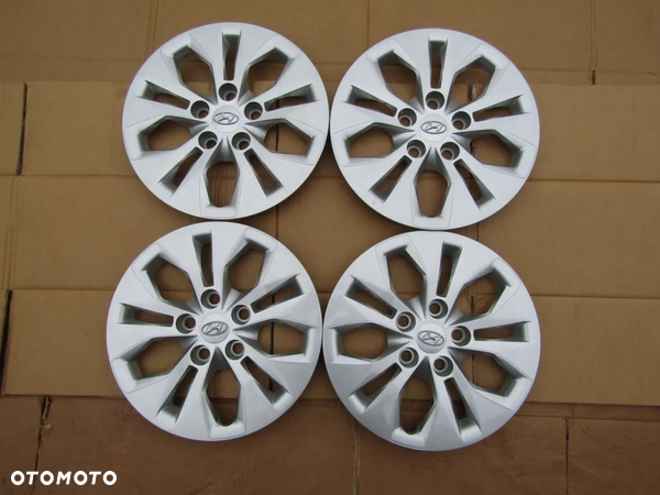 4x Kołpaki 15 Hyundai i30 II III 5x114,3 / oryginalne