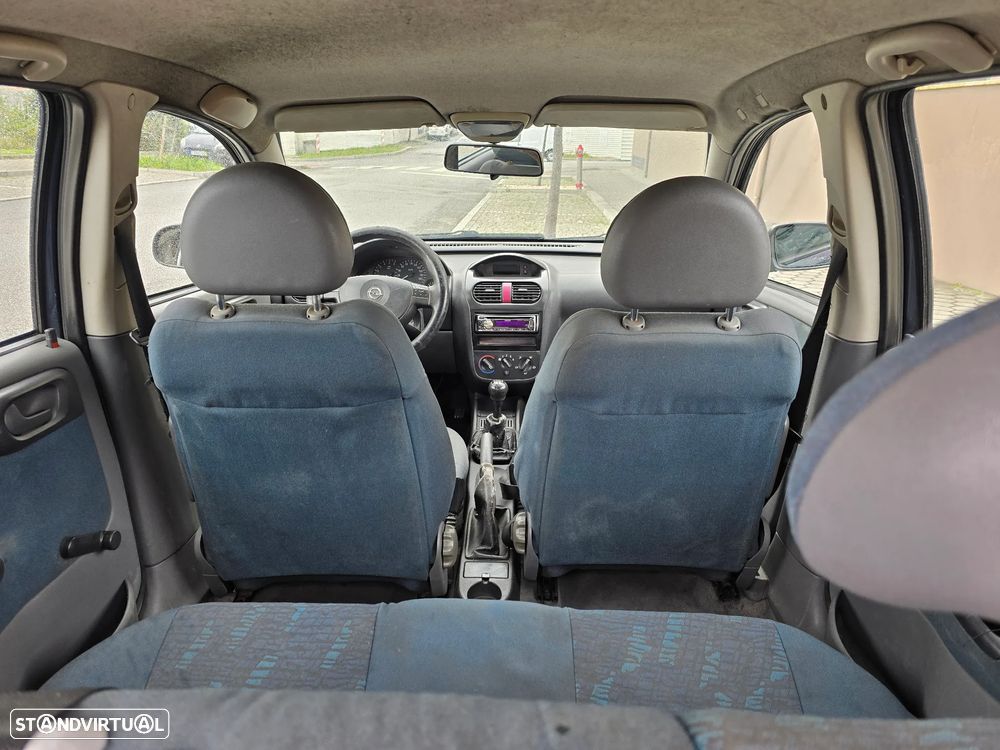 Opel Corsa 1.7 DTi 16V Confort - 17