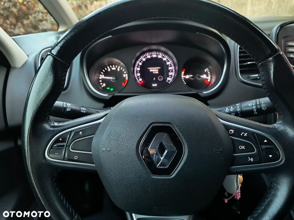 Renault Scenic - 15
