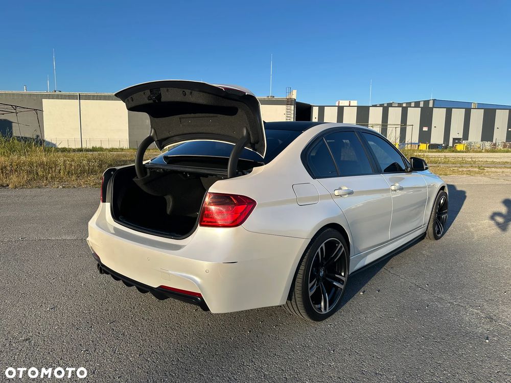 BMW Seria 3 - 12