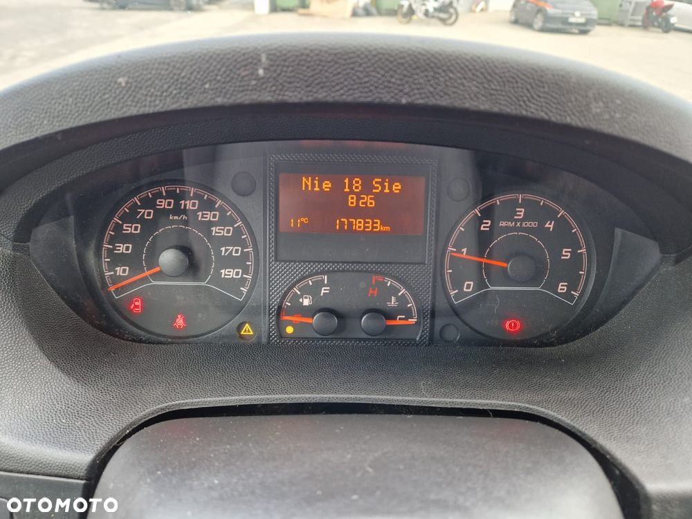 Peugeot BOXER - 19