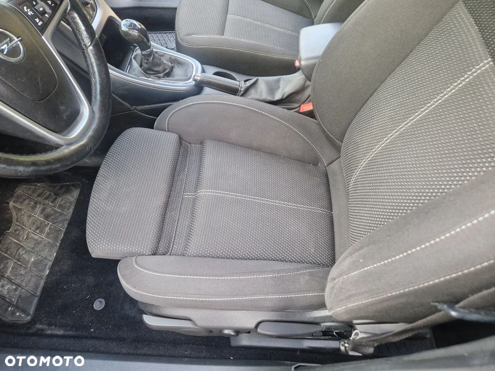 Opel Astra - 19