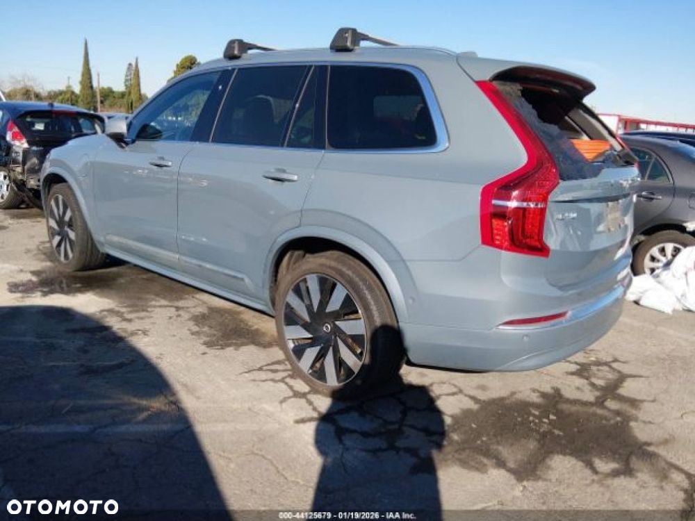 Volvo XC 90 - 4