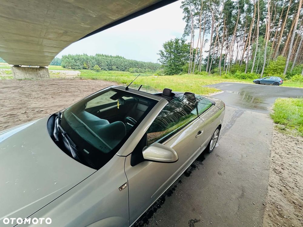 Opel Astra 1.6 Cosmo - 8