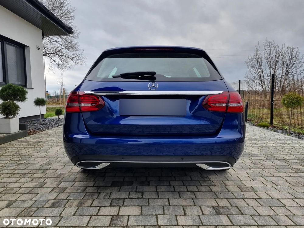 Mercedes-Benz Klasa C 220 d 9G-TRONIC Exclusive - 13